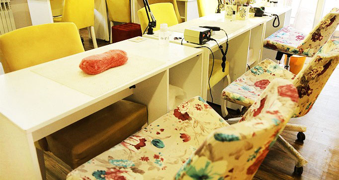 آرایشگاه حنانه