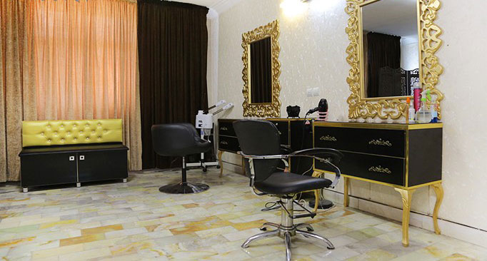 آرایشگاه روژینه