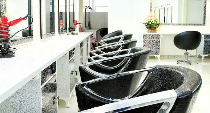 سالن زیبایی لیلیوم