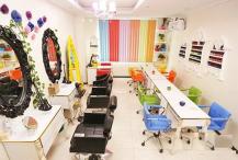 سالن آرایشگاه گلستان هنر